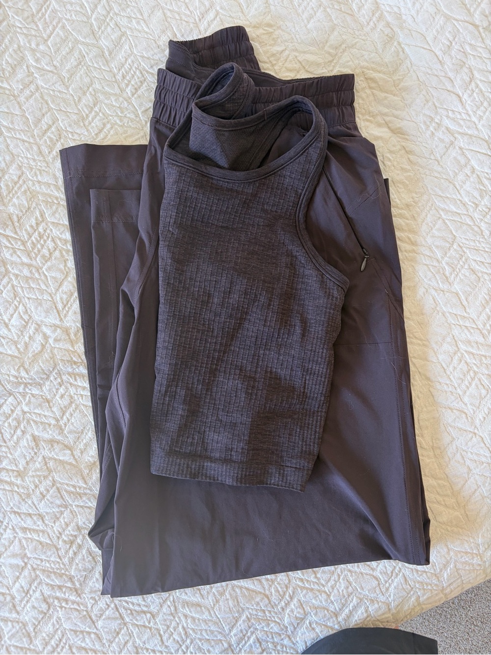 Lululemon Ebb Tank & Swift Pant Set